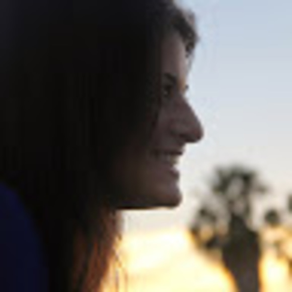 Meet your Posher, Amy - Picture 1 of 1